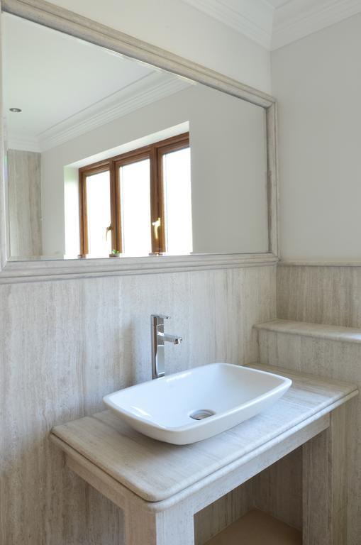 Llwyn Helyg Country House Pension Carmarthen Kamer foto