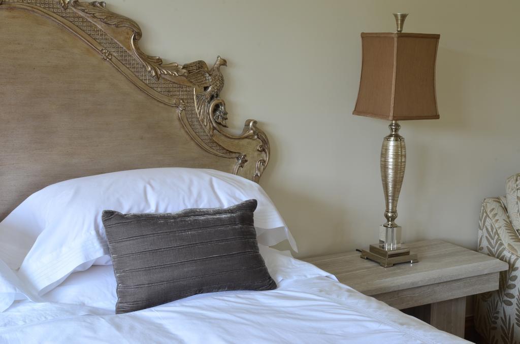 Llwyn Helyg Country House Pension Carmarthen Kamer foto