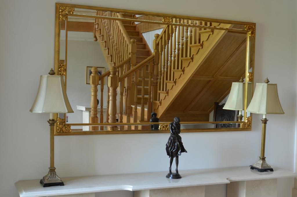 Llwyn Helyg Country House Pension Carmarthen Buitenkant foto